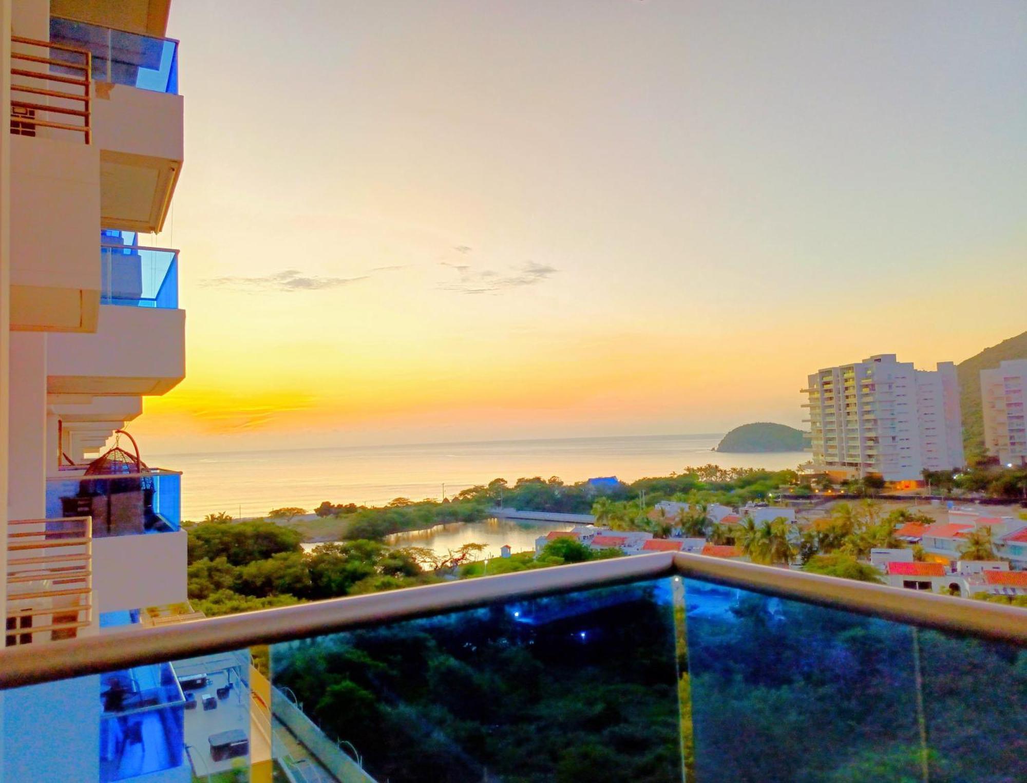 Apartahotel Apartasuites Samaria - Club De Playa Santa Marta (Magdalena)