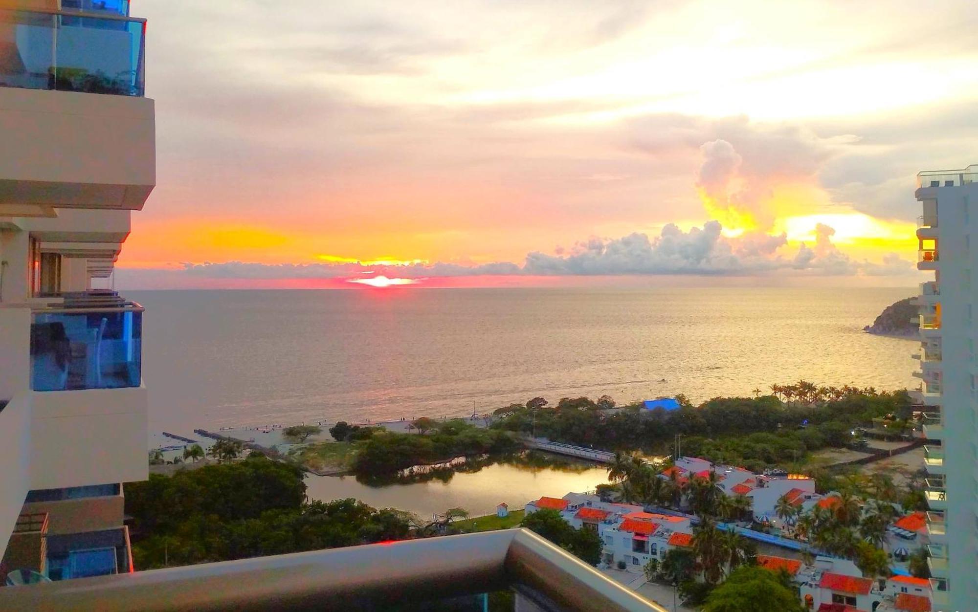 Apartahotel Apartasuites Samaria - Club De Playa Santa Marta (Magdalena)